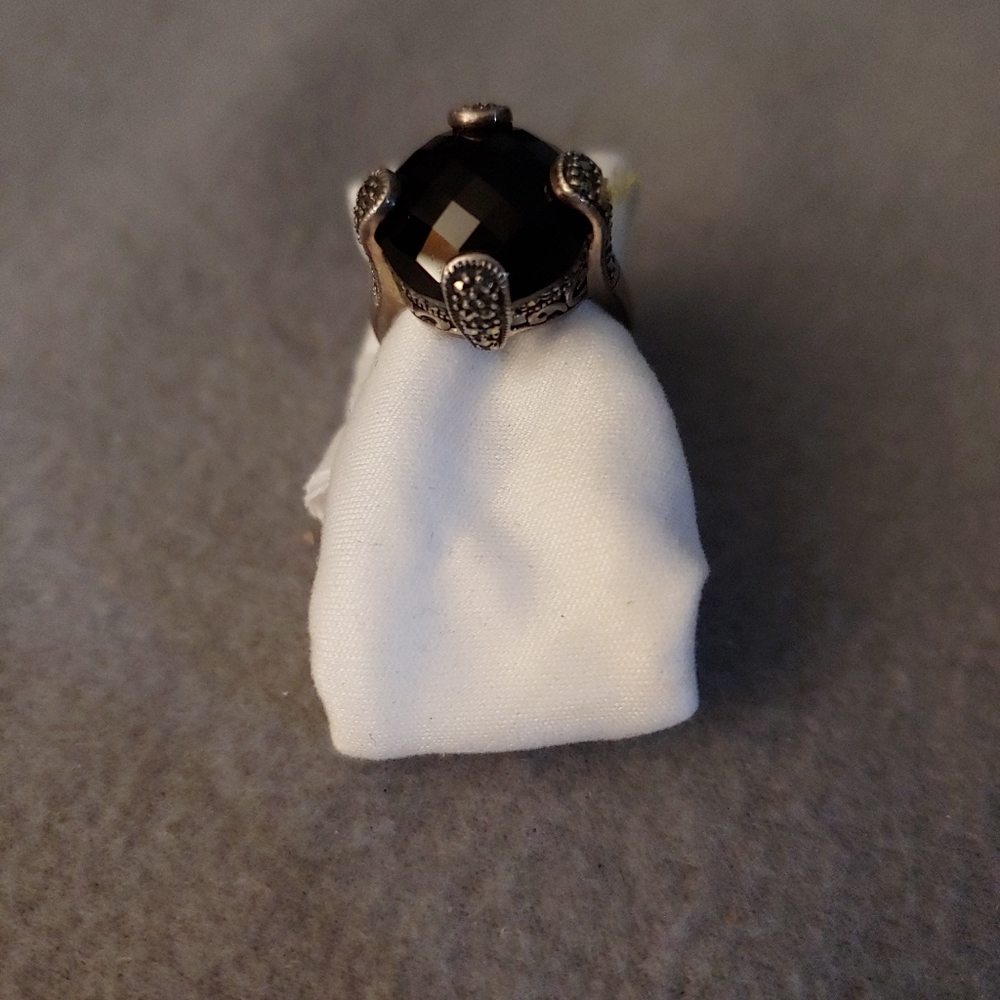 Black and silver ring